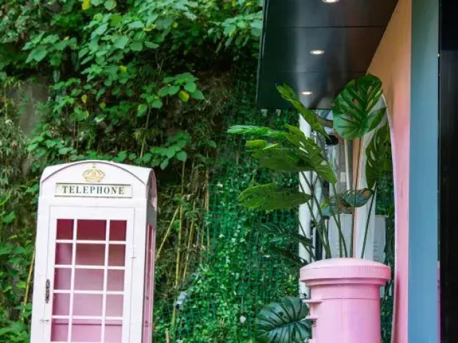 JIUMU Family Hotel