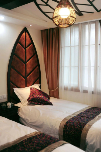 Rulai Xinling Inn