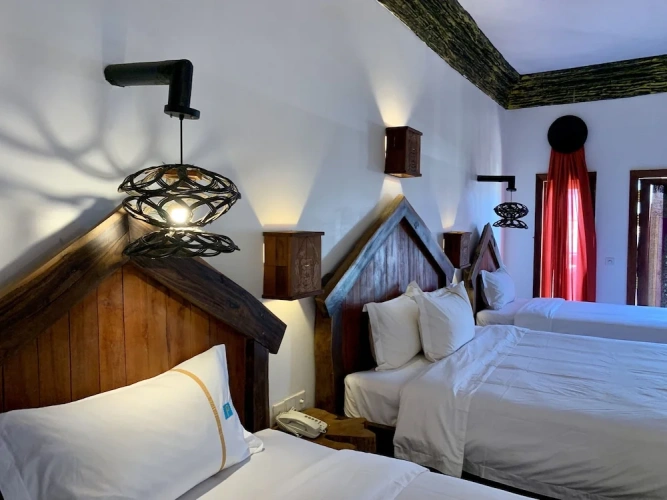 Family Suite with pool view