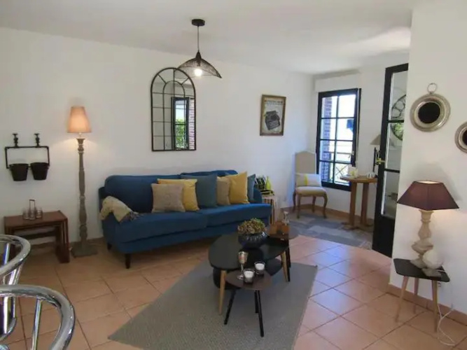 Beautiful ground floor 2 bedroom apartment