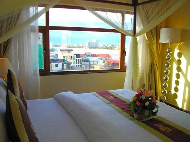 Deluxe Double room with balcony and with river view