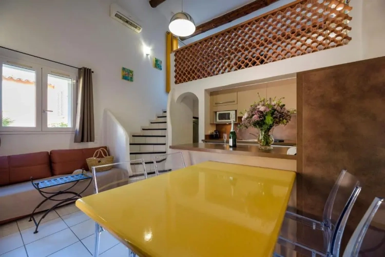 1 Bedroom Prestige Villa