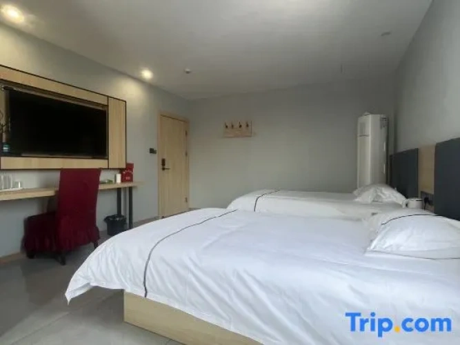Business Triple room