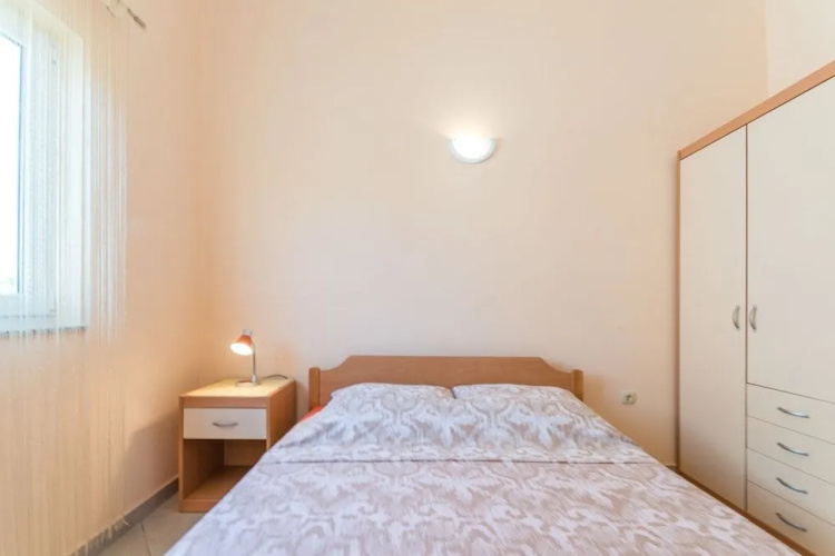 Apartments Jambreus