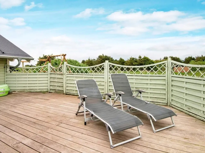 6 Person Holiday Home in Romo