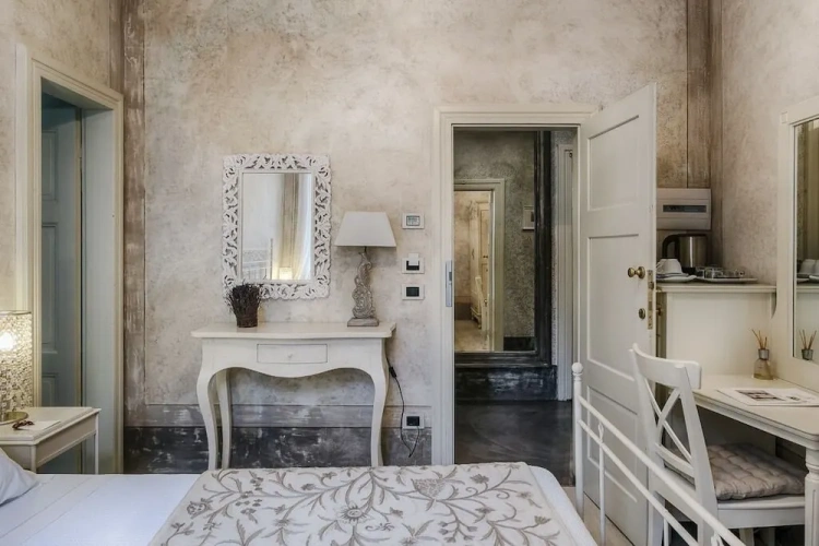 Classic room
