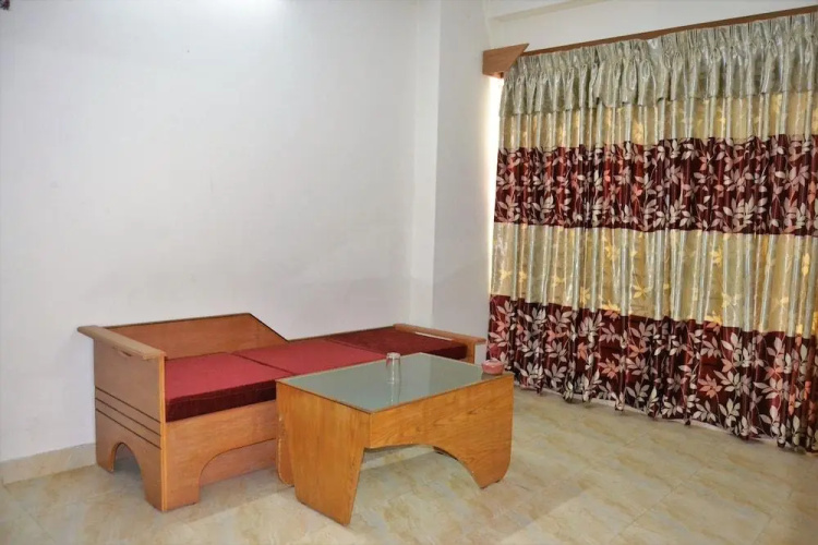 Hotel Pink Shore
