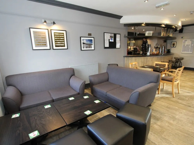 Nanhoron Arms Hotel