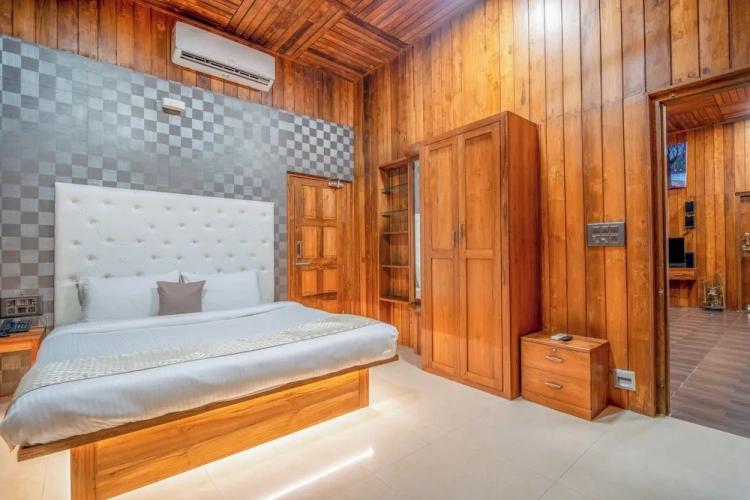 2 Bedrooms Superior Bungalow