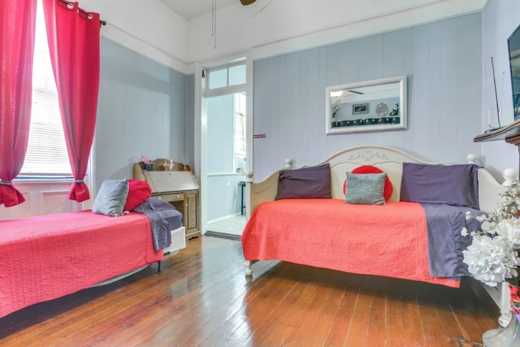 Guest rooms