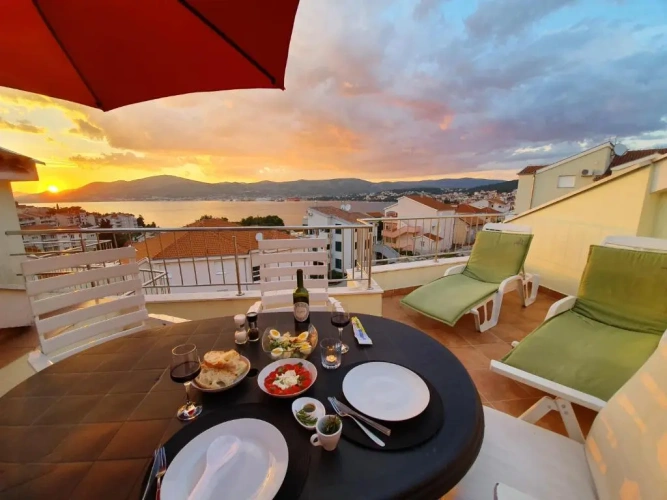 Apartment with balcony and with view