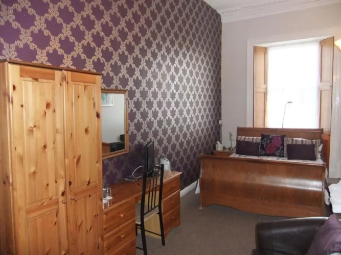 Standard Twin room with view