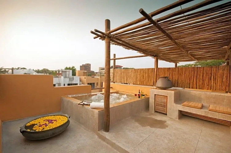 Duplex Villa with pool view