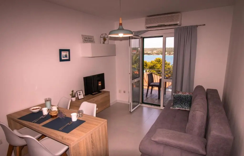 Ceratonia Apartments