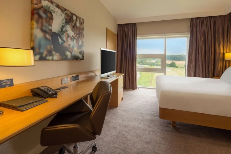 Deluxe Double Family room