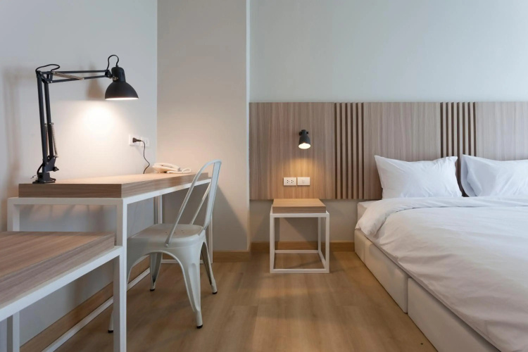 Easy Hotel 2