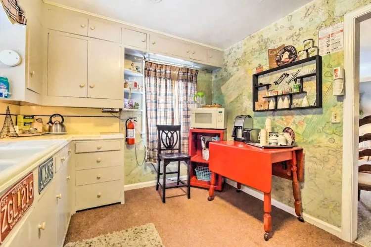 3 Bedrooms Cottage