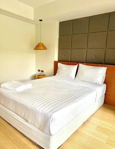 Superior room with balcony and with pool view