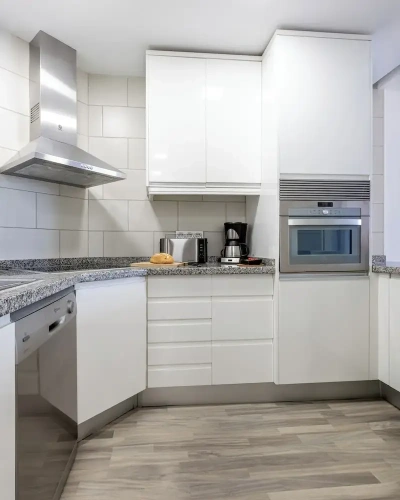 1 Bedroom Apartment with pool view