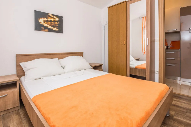 Apartments Galic