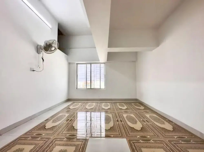300sqft 5 Studio Gym & Pool Access