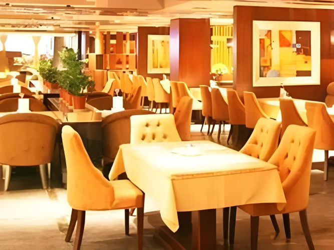 The Clipper Hotel