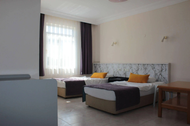 Victoria Princess Hotel