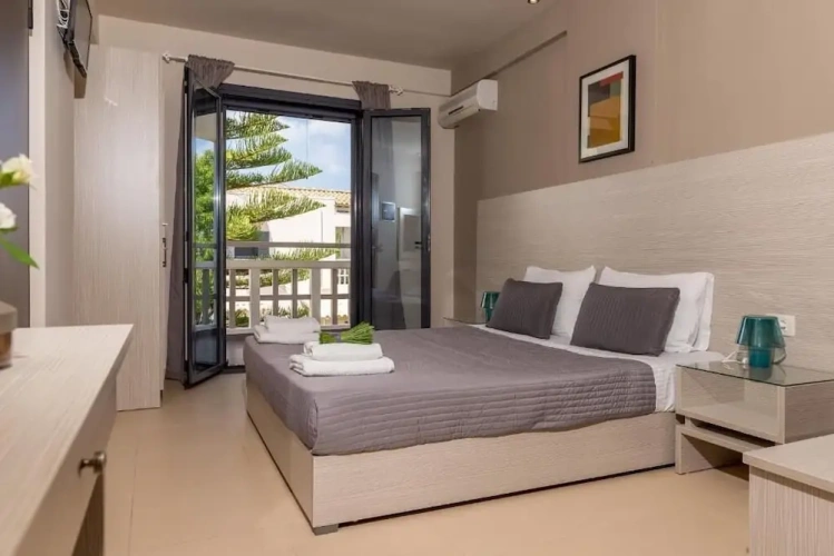 Standard Double room with balcony
