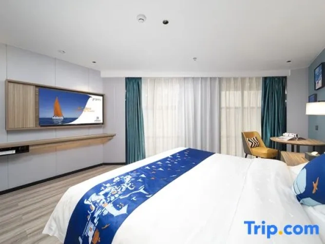 Standard Double room with view
