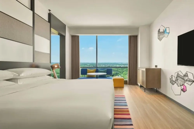 Standard Double Family room with city view