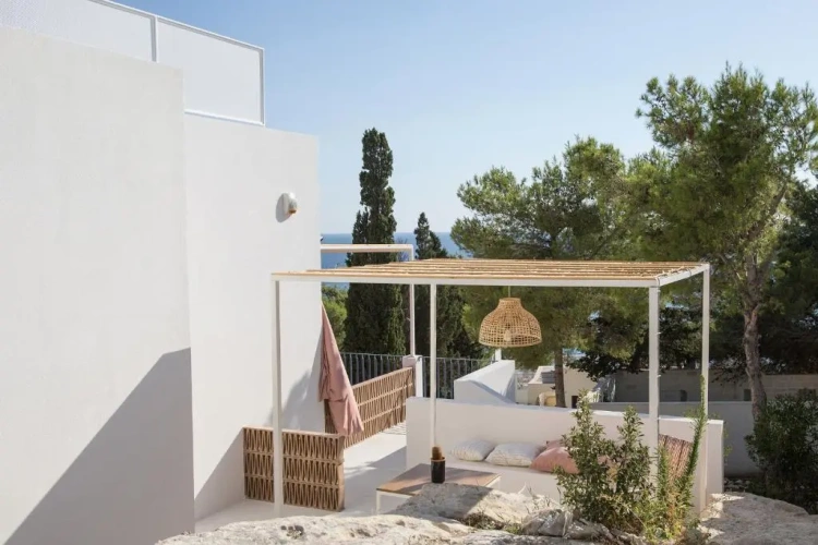 Deluxe Triple room with sea view