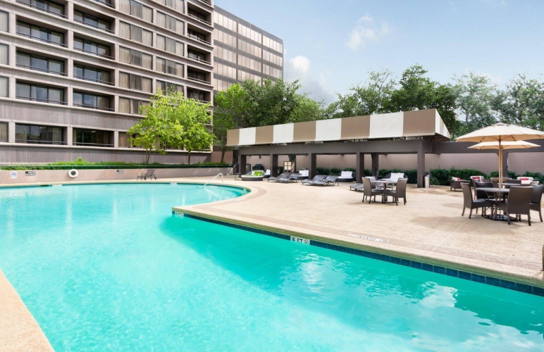 DoubleTree by Hilton Hotel & Suites Houston by the Galleria photo 29