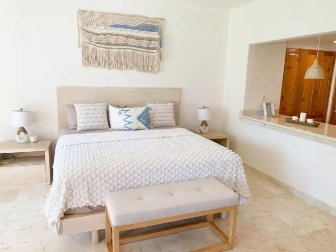 Beach Front Luxury condo