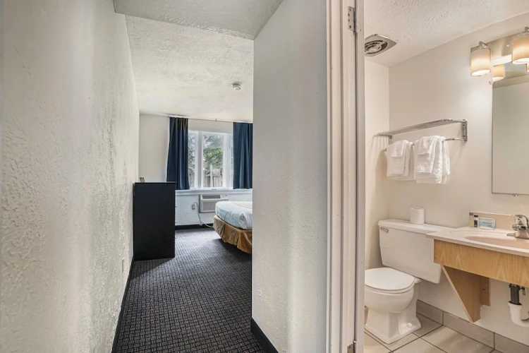 2 Bedrooms Standard Sextuple room