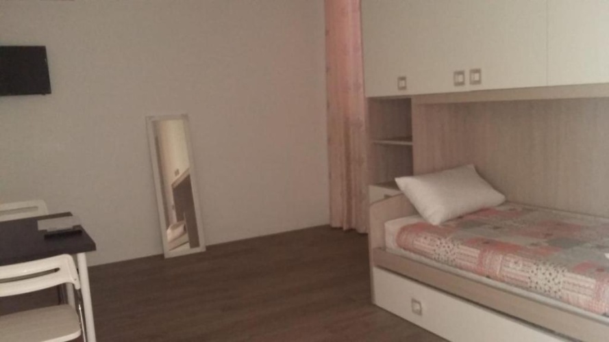 Economy Twin room