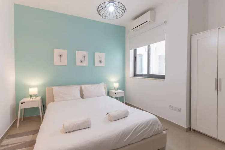 St.Julians apartment