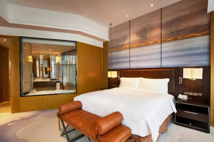 DoubleTree By Hilton Ningbo Beilun