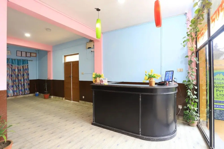 SPOT ON 521 Himalayan Regency Hotel