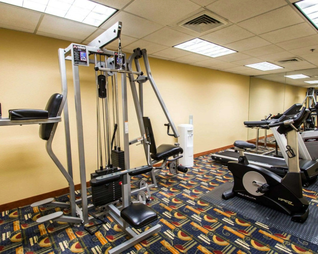 Clarion Inn & Suites Miami International Airport photo 20