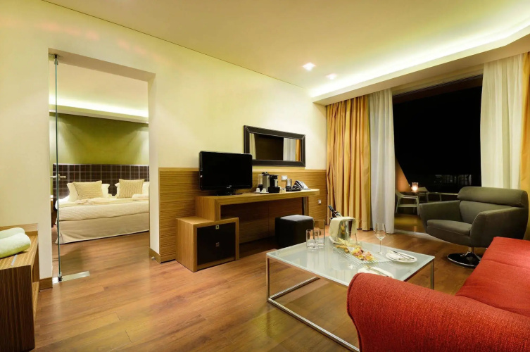 Royal Paradise Beach Resort & Spa
