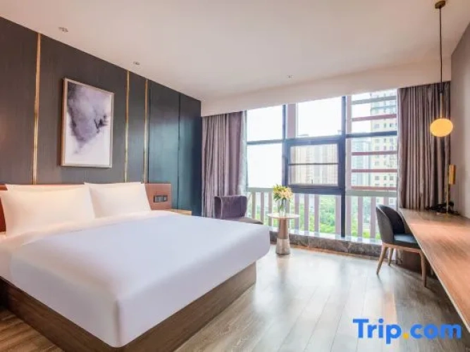 Deluxe Double room with view