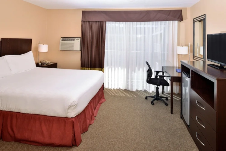 Standard Double room with view