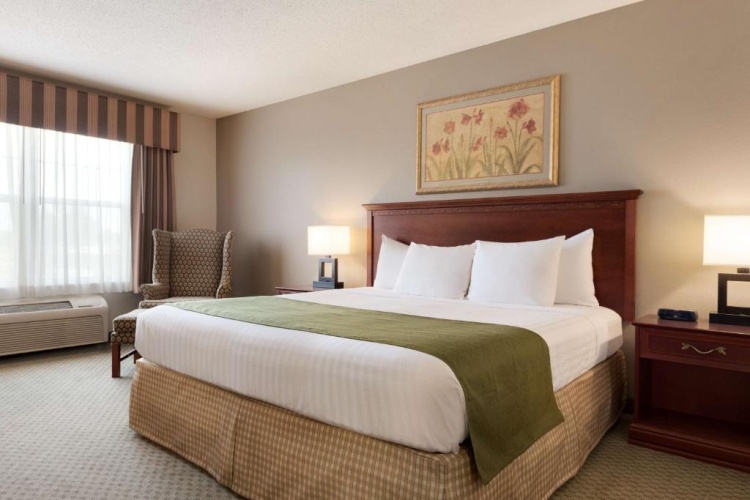 1 Bedroom Double Suite