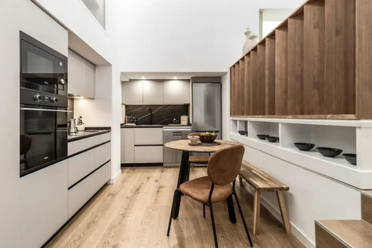 Formia - 2 Bedrooms in Azca