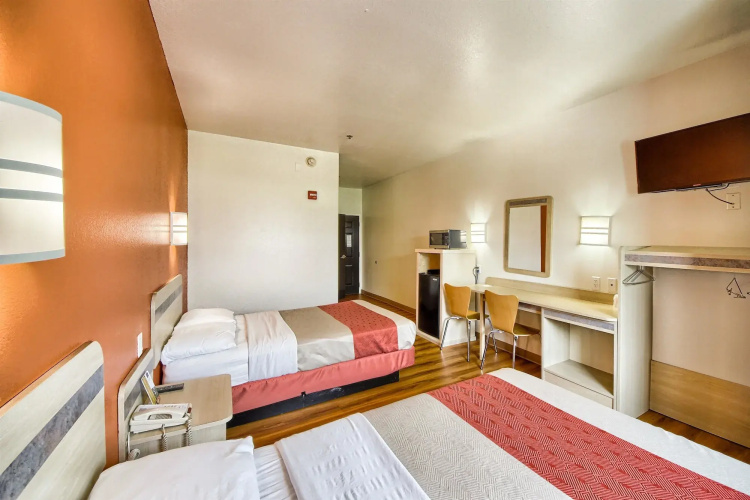 Motel 6 Mission, TX