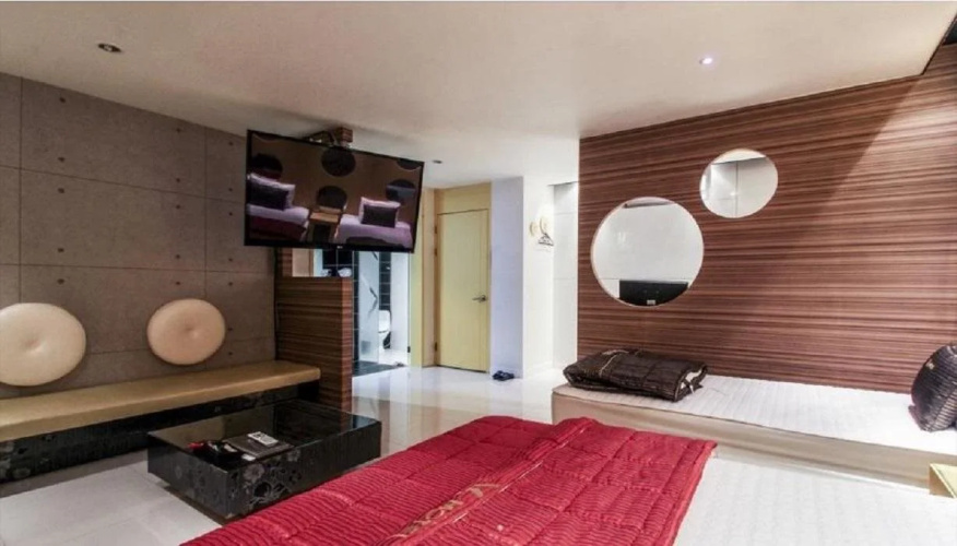 V3 Motel