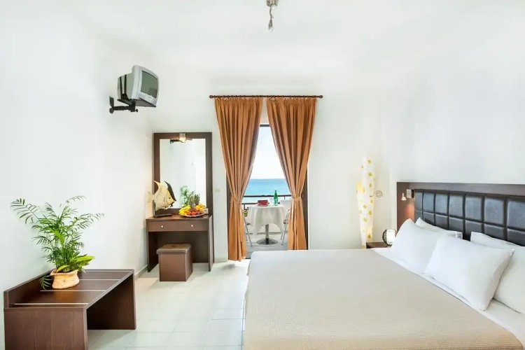 Standard Double room with sea view