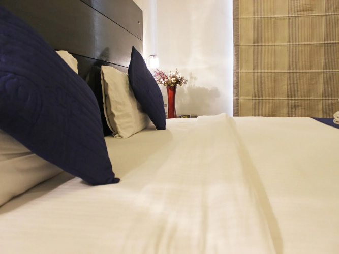 Hotel Camria by OYO Rooms
