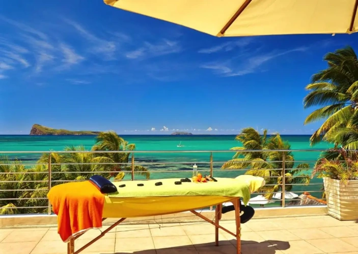 4 Bedrooms Penthouse Apartment with sea view