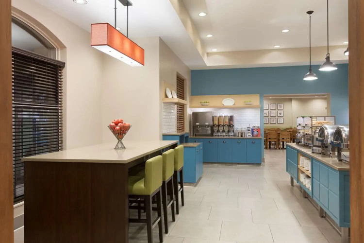 Country Inn & Suites by Radisson, Bloomington at M photo 27